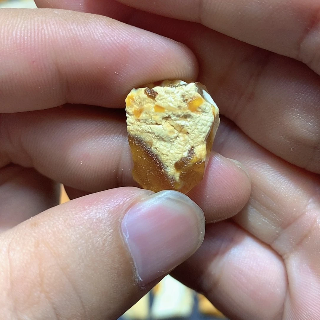 定制琥珀蜜蜡原石定制