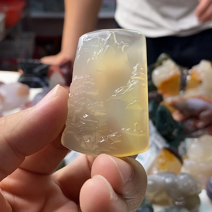 玛瑙/玉髓未镶嵌颈饰