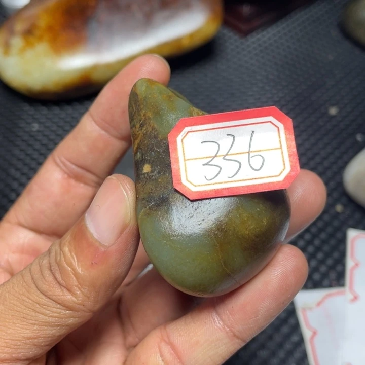 颈饰未镶嵌和田玉336