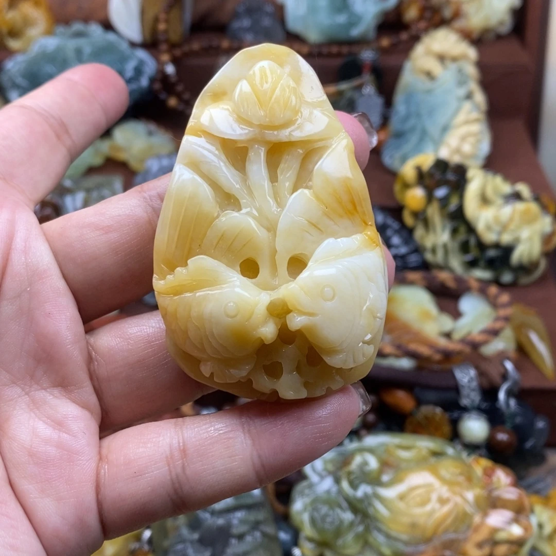 蛇纹石玉未镶嵌吊坠(赠链)