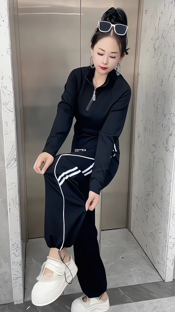 春秋新款时尚气质宽松显瘦大码半拉链长袖卫衣休闲阔腿卫裤两件套