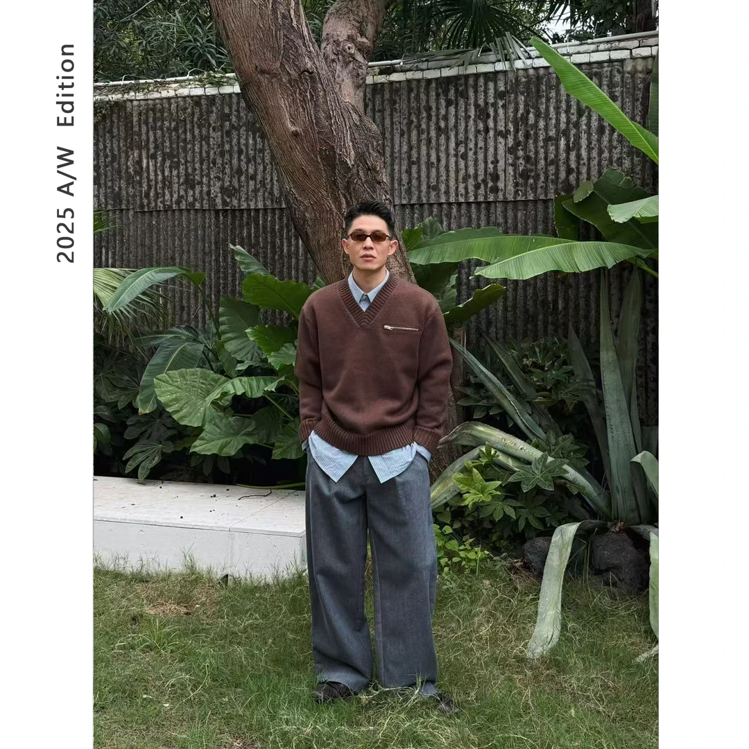 DUPU CONTRACTED 时髦V领金齿拉链装饰重磅套头针织毛衣