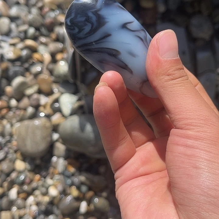 未镶嵌和田玉（糖玉）珠宝奇石