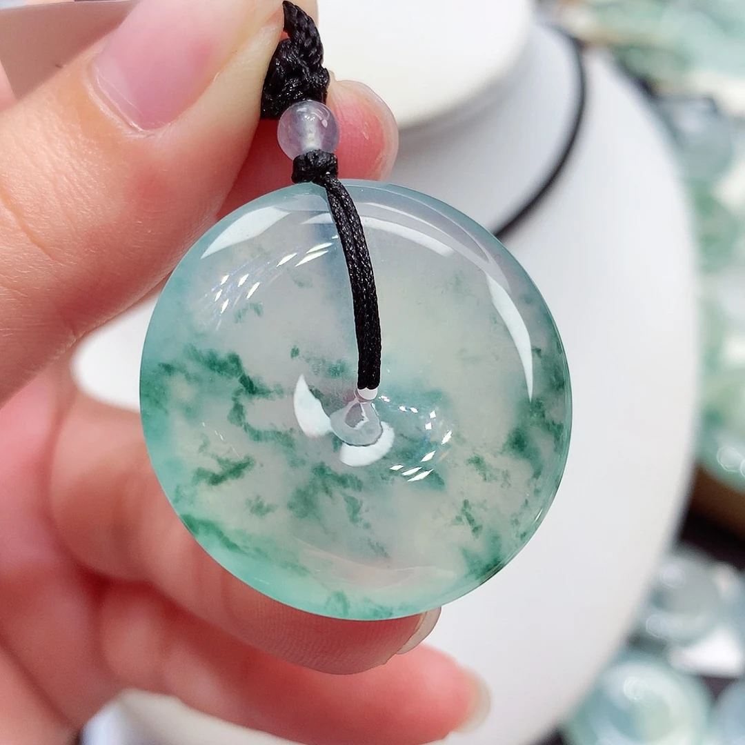 颈饰未镶嵌翡翠翡翠92，30.3/5.7