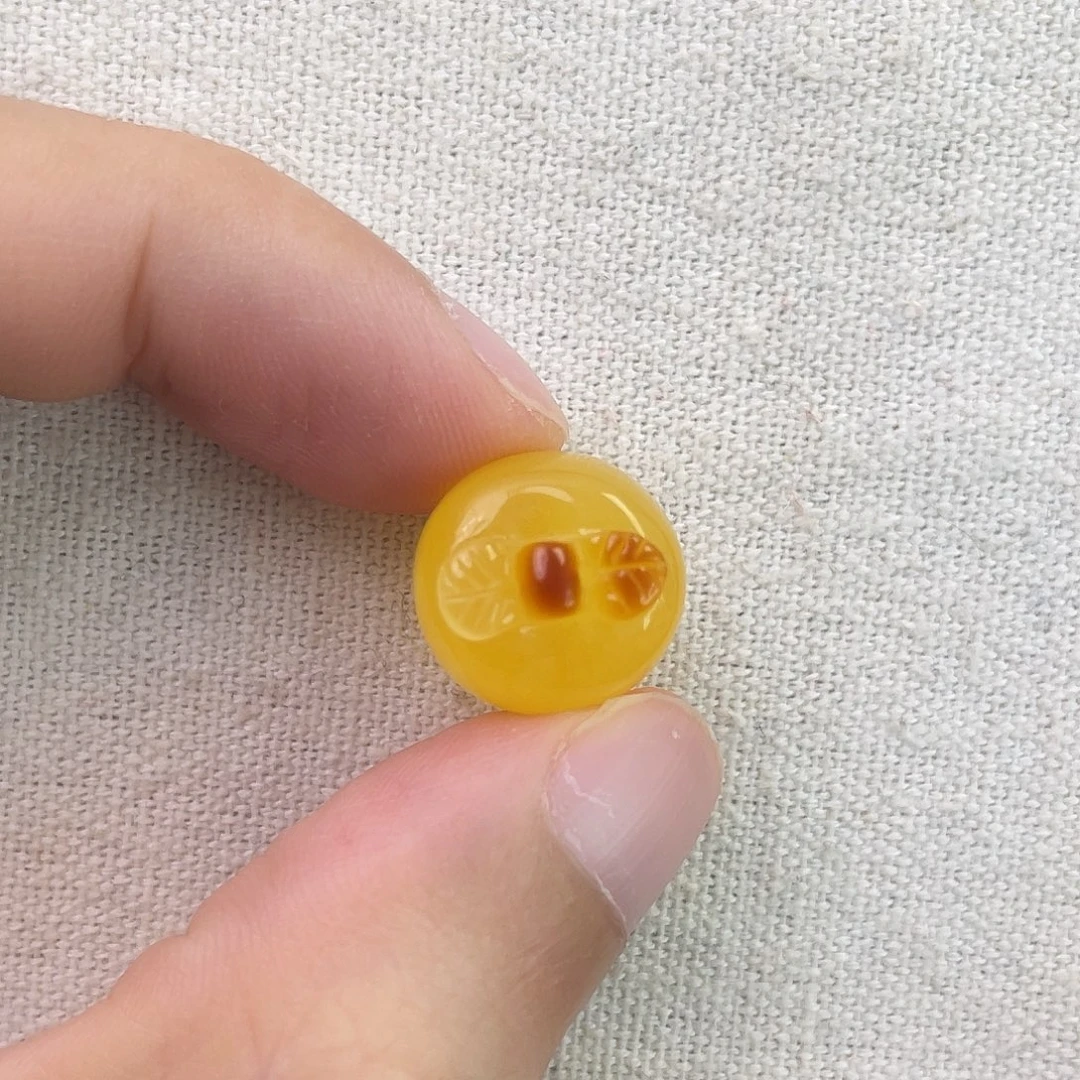 琥珀未镶嵌珠宝奇石苹果