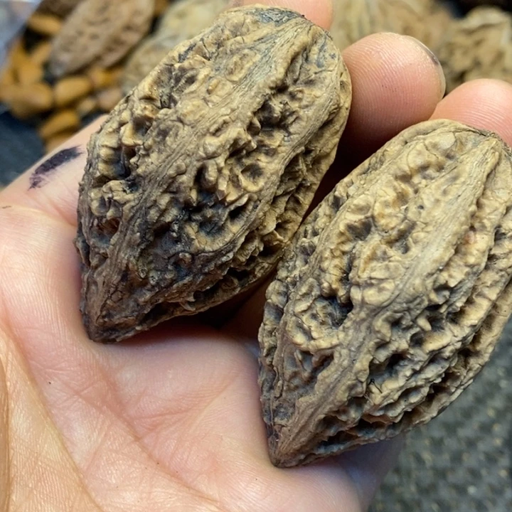 吊坠文玩核桃娜姐150