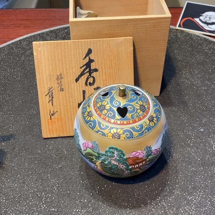 张***张瓷片陶瓷艺术品制作工艺品