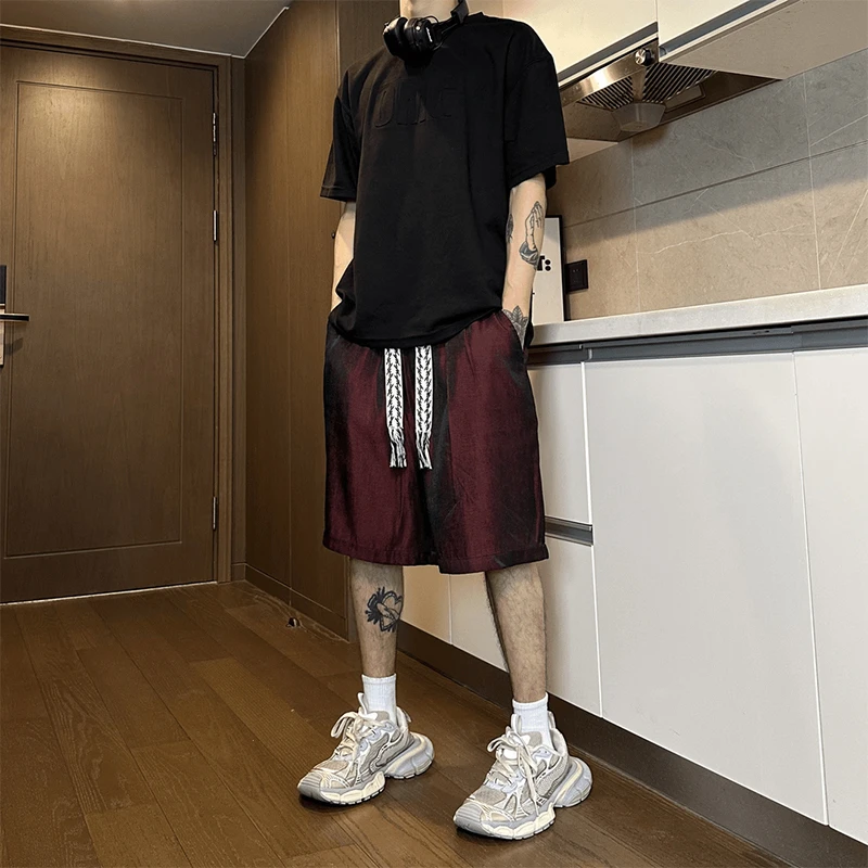酒红色冰丝速干短裤男款夏季加肥加大运动中裤美式oversize五分裤
