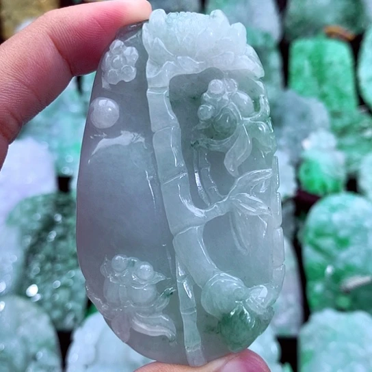 翡翠未镶嵌吊坠(不含链)