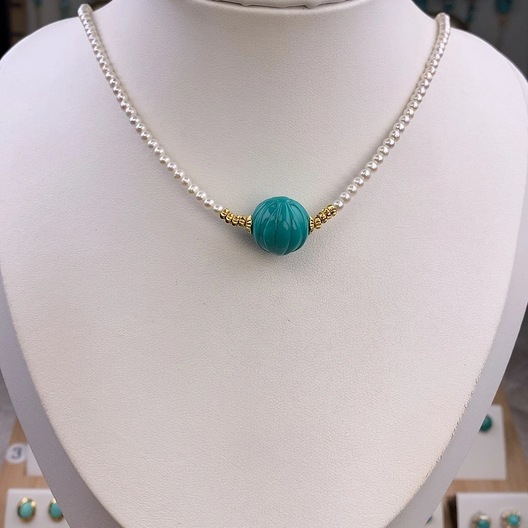 绿松石未镶嵌颈饰