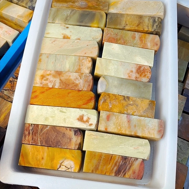 青田石印石千**山今天我也很