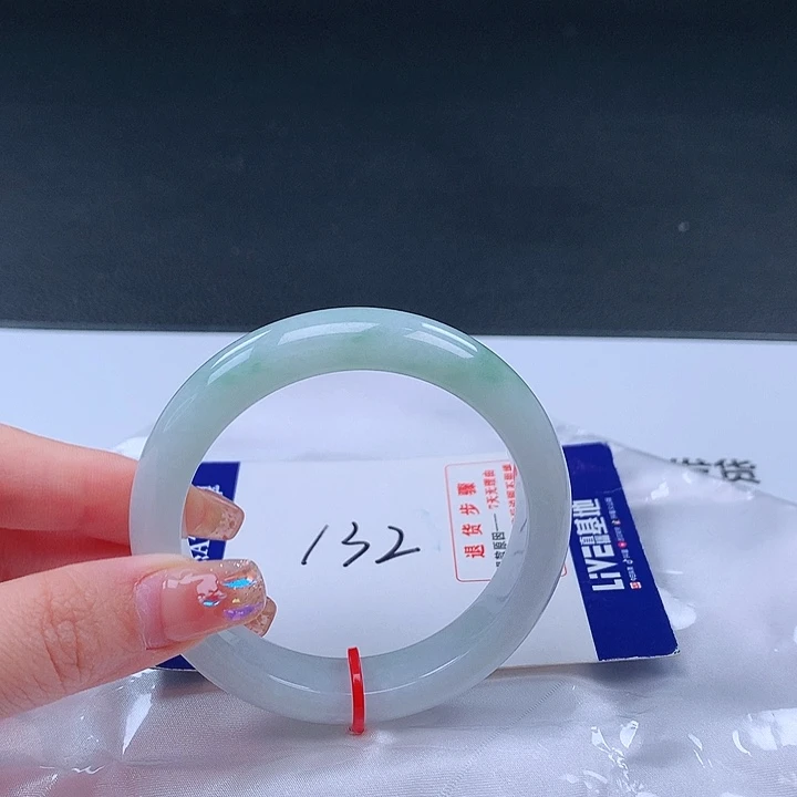 翡翠手镯未镶嵌000933手镯