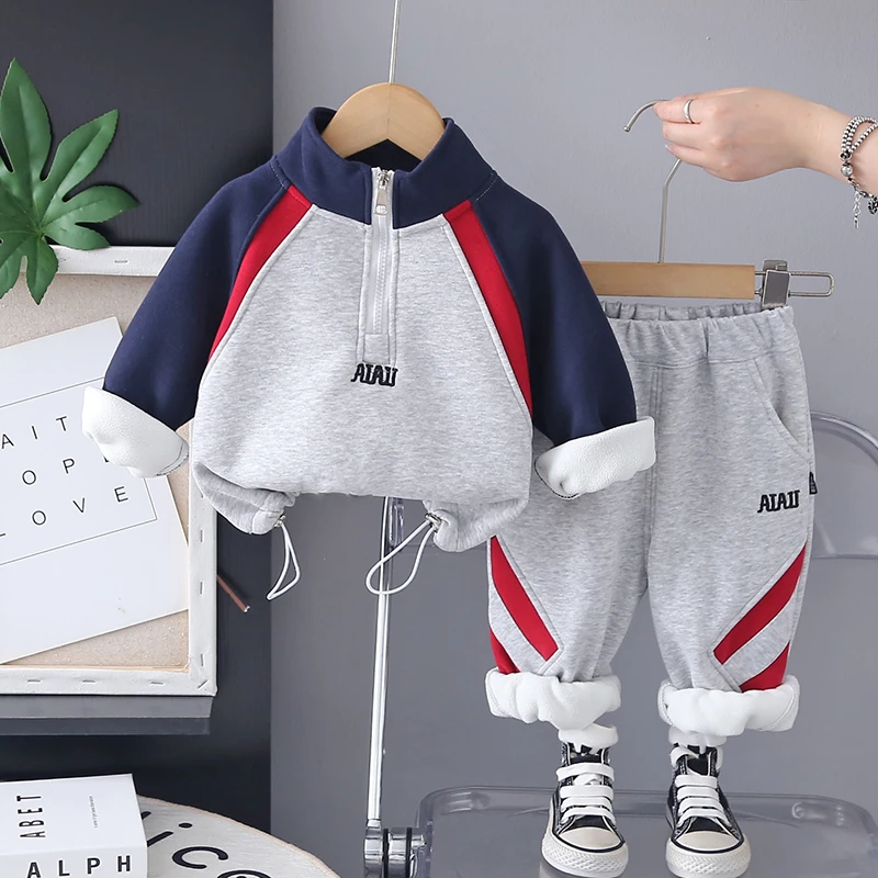 儿童运动套装男童卫衣加绒加厚宝宝冬季2025新款男孩秋冬帅气冬装