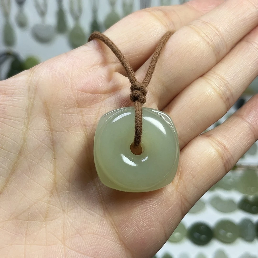 颈饰未镶嵌和田玉慧*慧