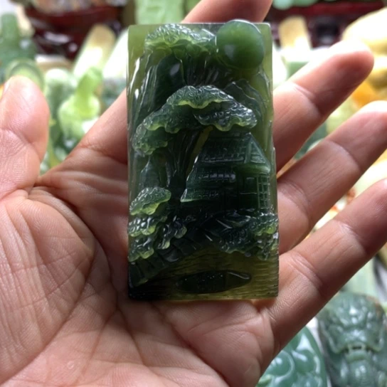 蛇纹石玉未镶嵌岫玉手把件