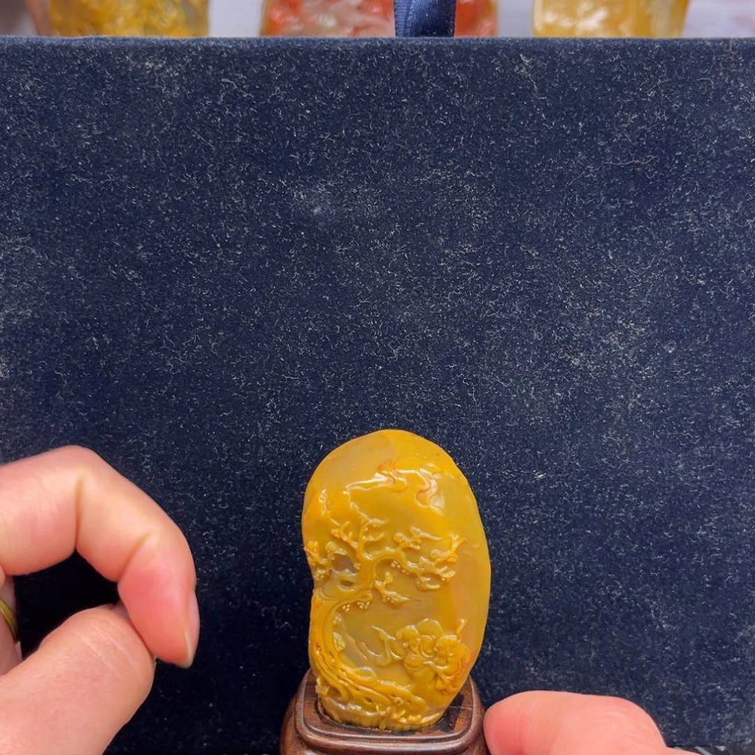 田黄石山水题材作品欣赏