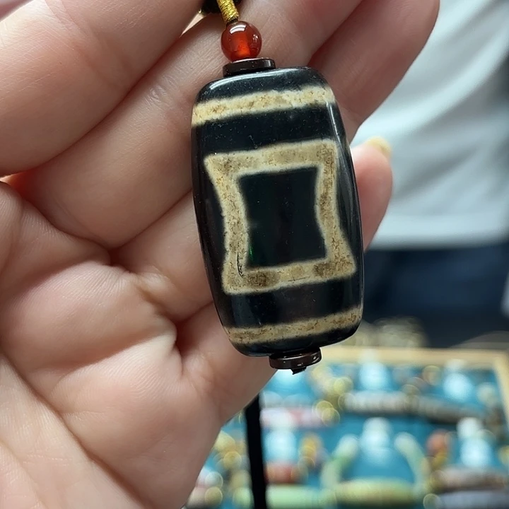 合金颈饰玛瑙/玉髓