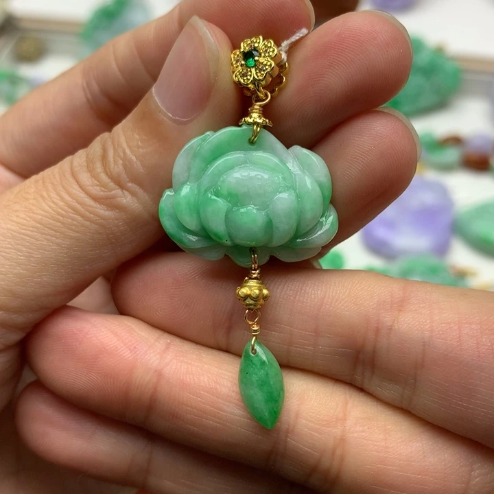 颈饰未镶嵌翡翠翡翠