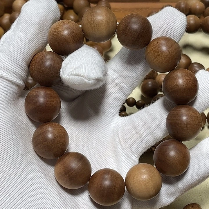 轻***/老山檀1.8横纹黑肉手串