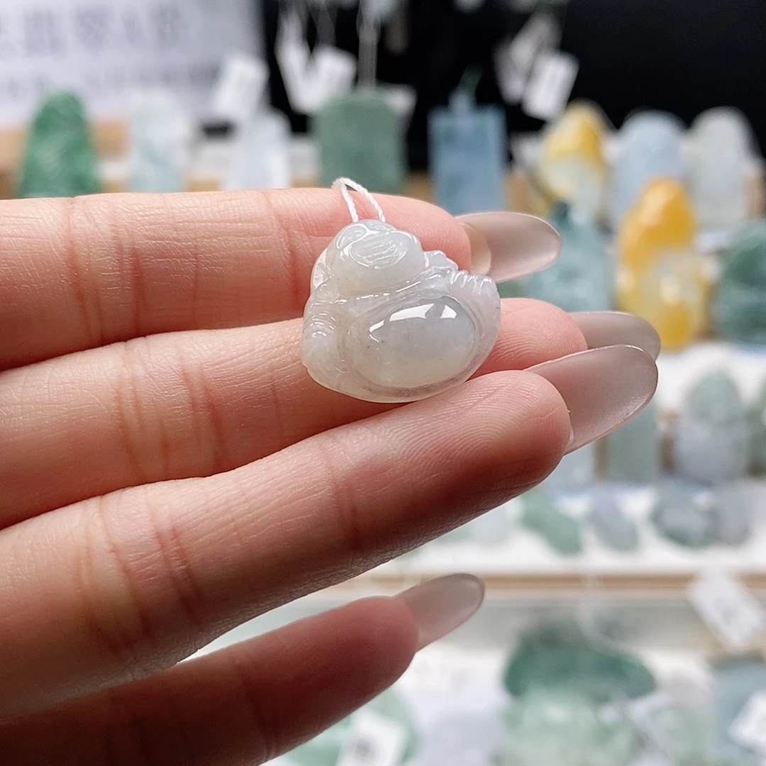 翡翠未镶嵌颈饰11