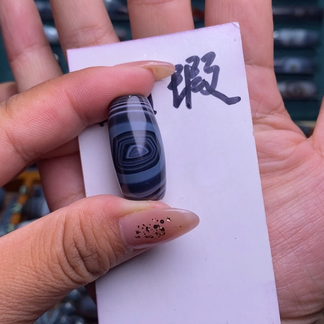 海***哥玛瑙/玉髓未镶嵌颈饰