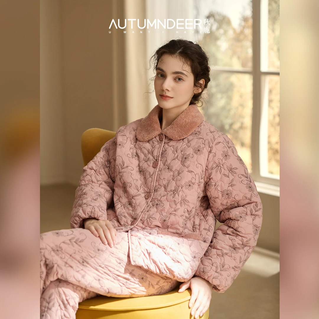 秋鹿暖羽绸印花夹棉披绒扣领长袖长裤女套时尚保暖家居服