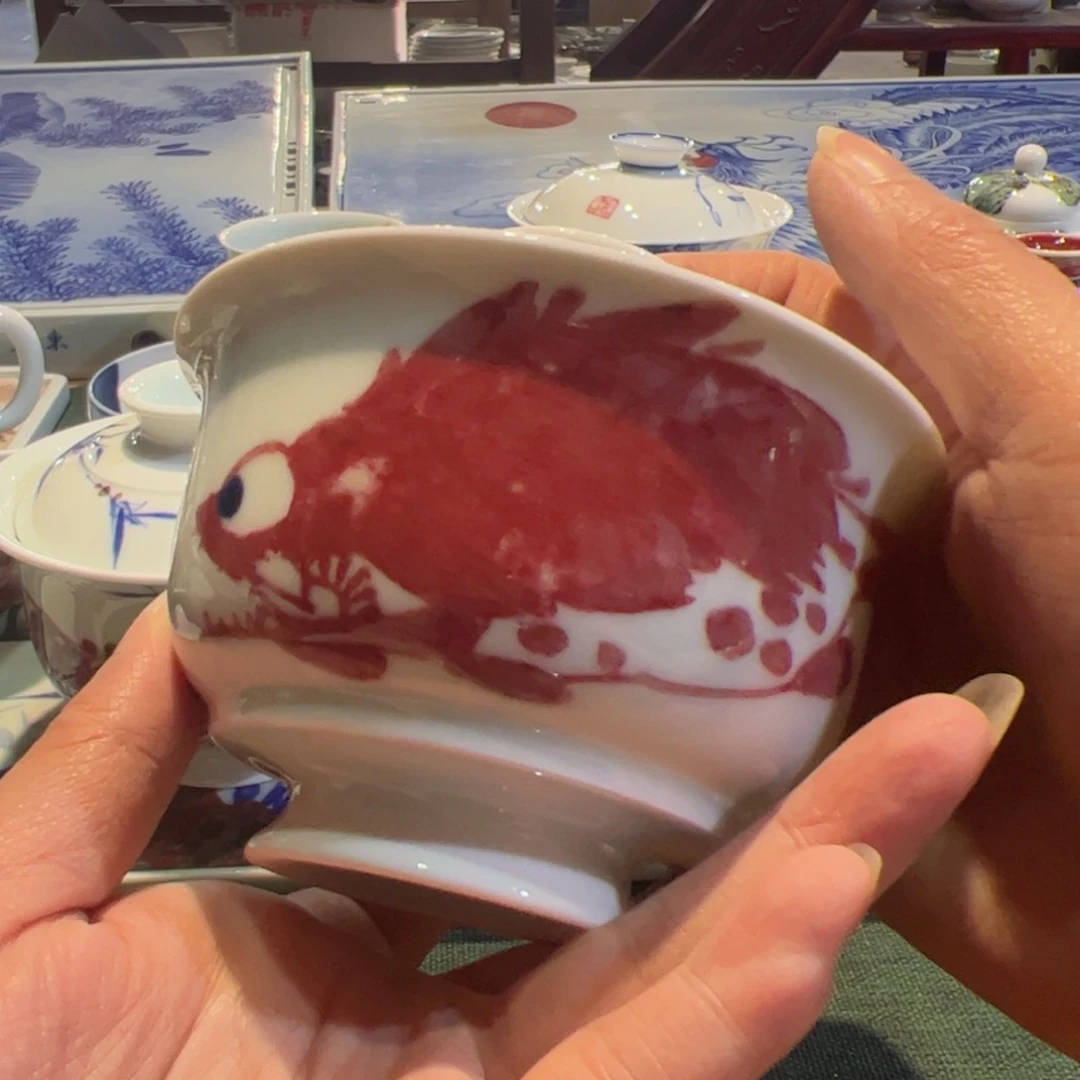 杯原矿青花釉里红瓷器