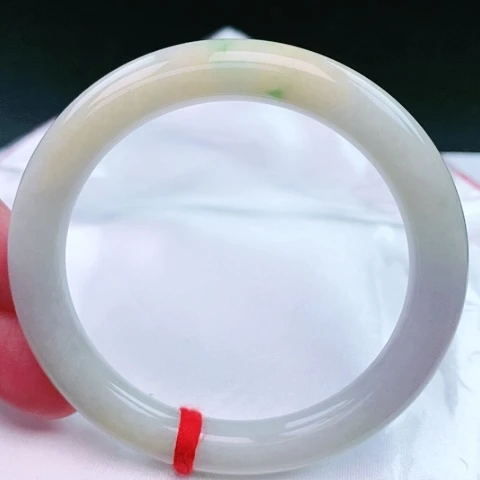 翡翠手镯（圆镯）未镶嵌40号