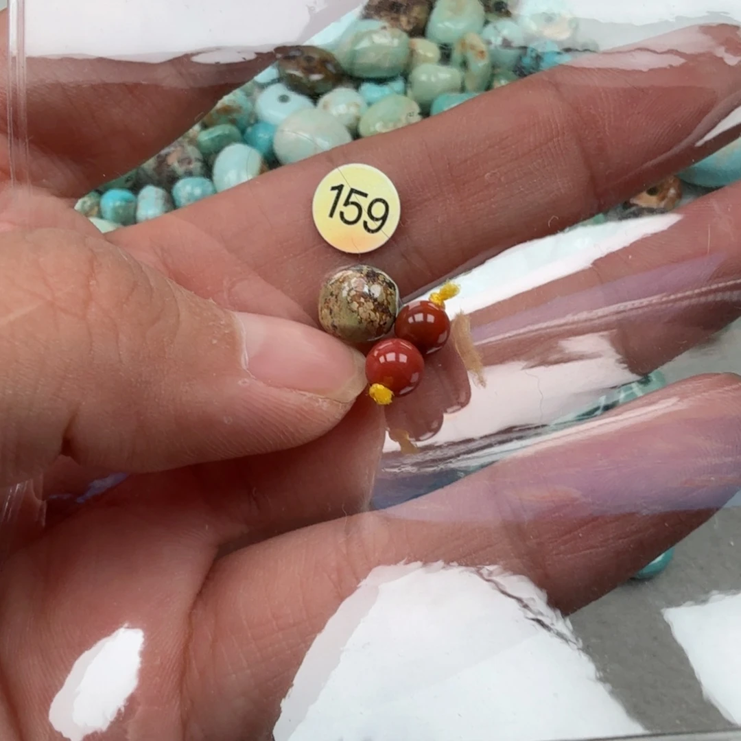 南红玛瑙未镶嵌珠宝奇石