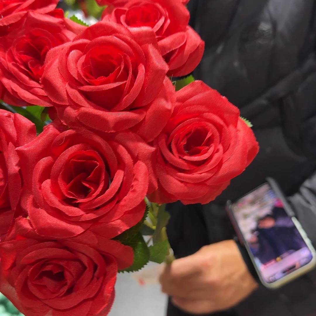 红色单只玫瑰50支装