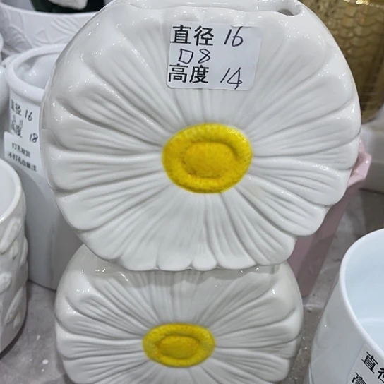 多绿植陶瓷花盆9.9包邮，有孔