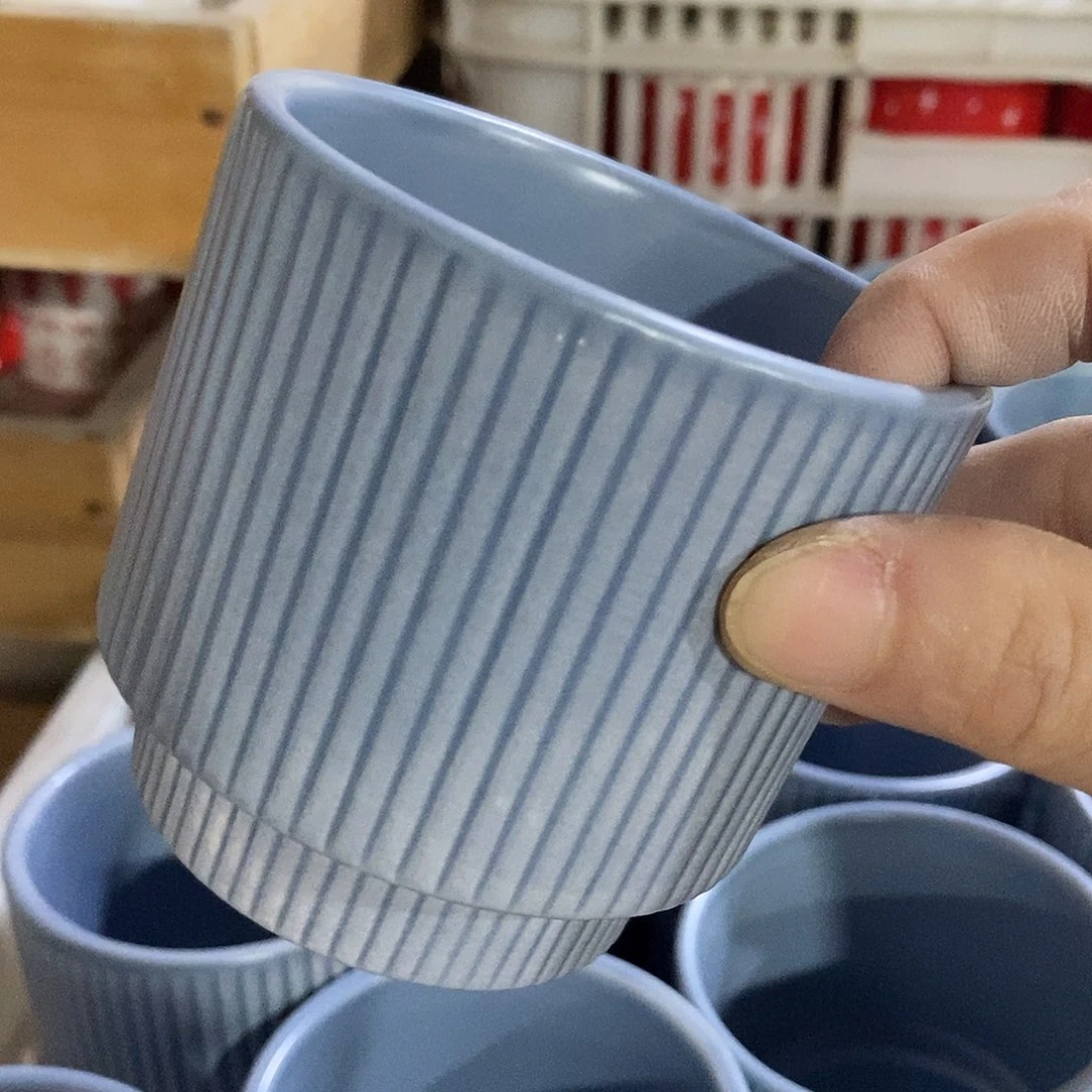 杯子陶陶盆有孔 瑕疵介意勿拍