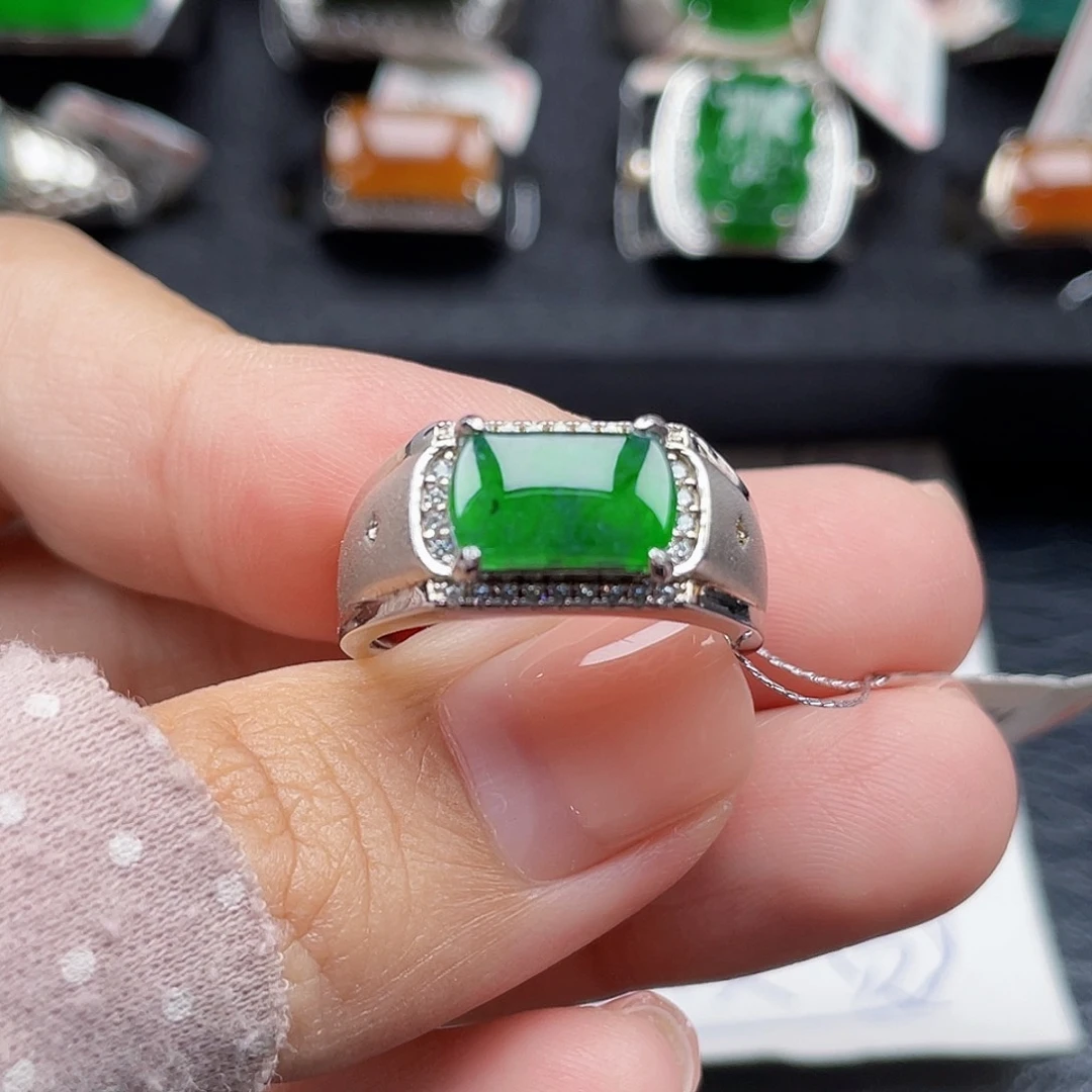 翡翠戒指银S925镶嵌天然a货翡翠没运费险2843