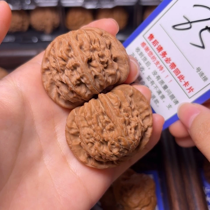 把件文玩核桃43白狮子85全
