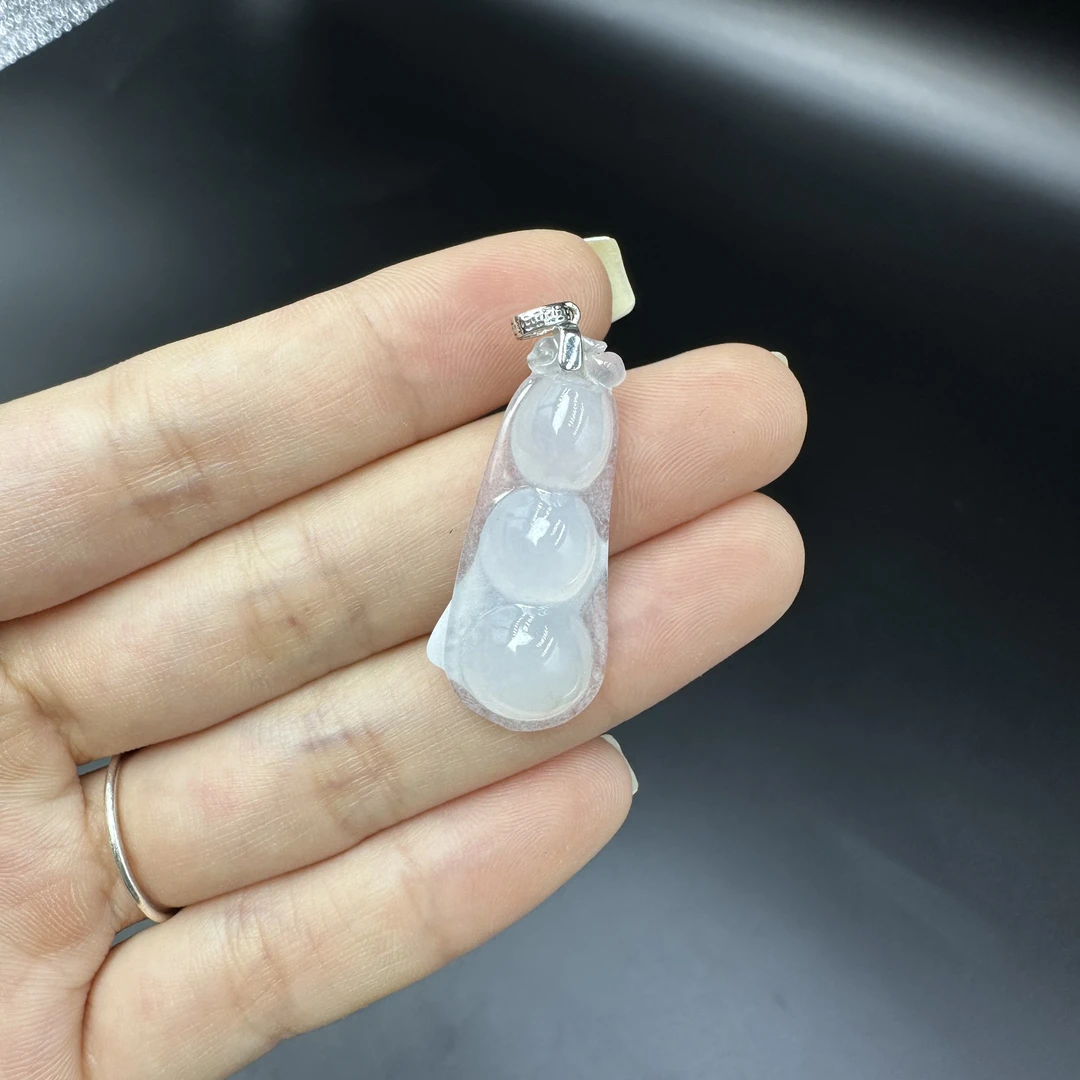 天然缅甸A货吊坠