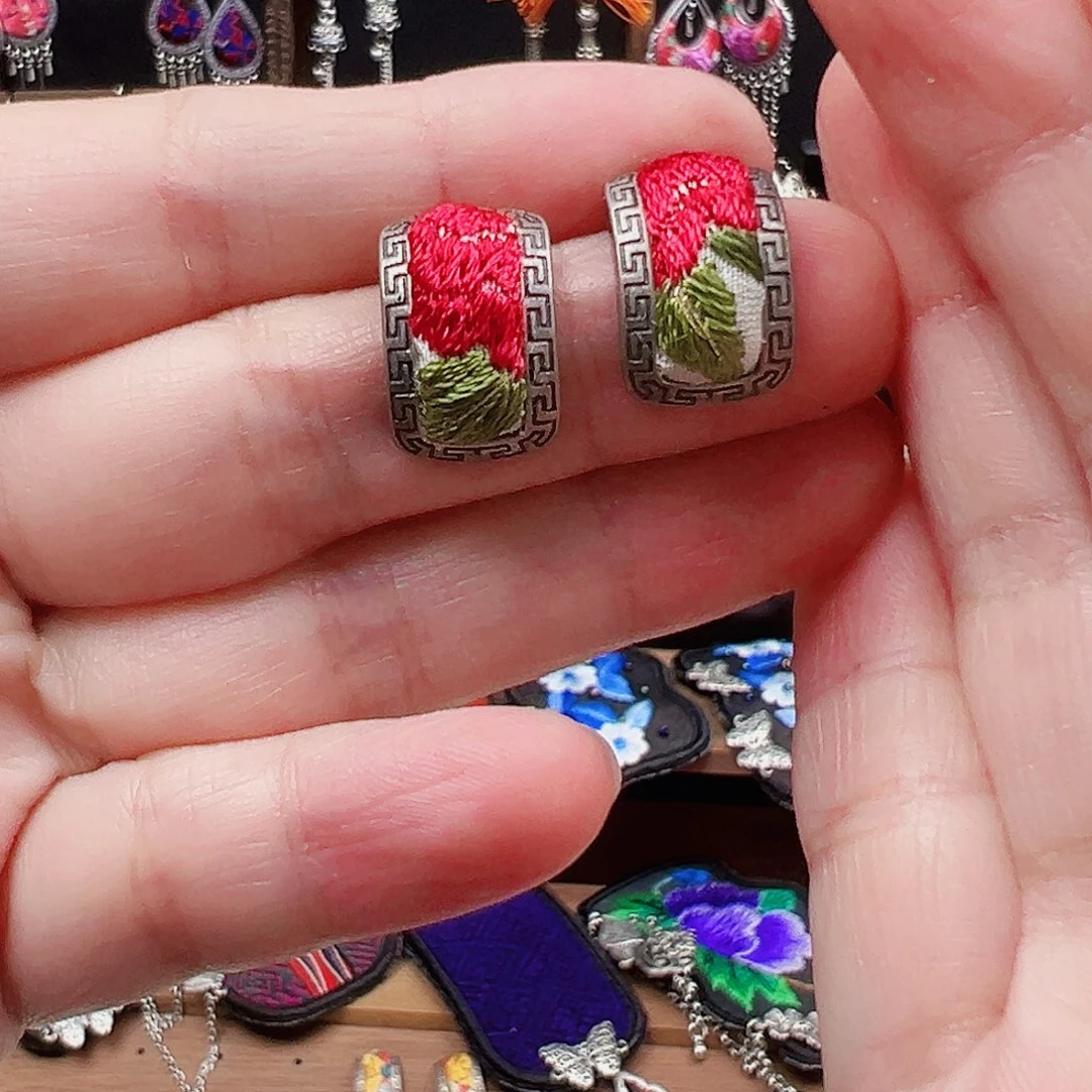 织绣手工刺绣工艺品