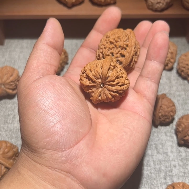 文玩核桃吊坠一***裤南疆石