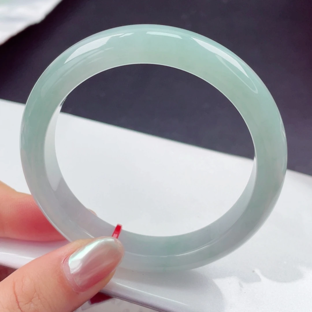 翡翠未镶嵌手镯58圈口