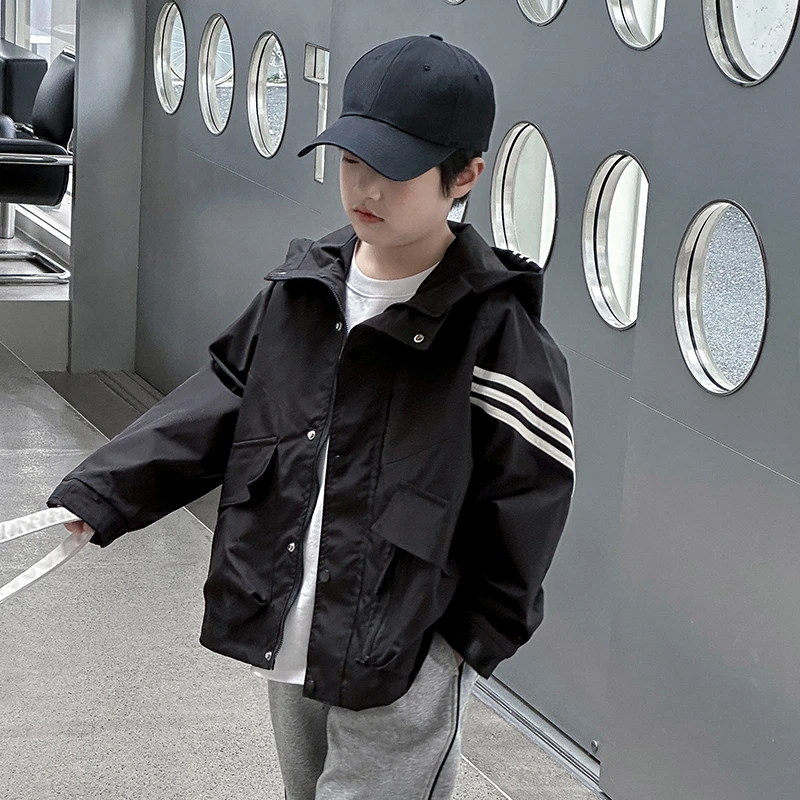 【欢欢优选】2025春季新款休闲运动连帽春秋夹克帅气外套312