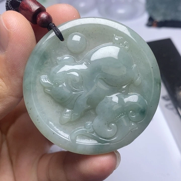 颈饰未镶嵌翡翠翡翠