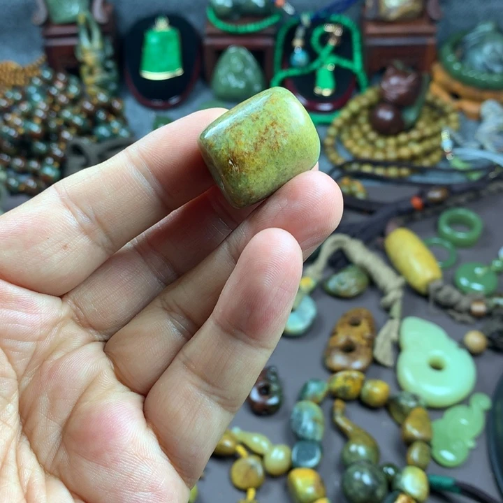 岫岩河磨玉（透闪石质玉）未镶嵌吊坠(赠链)慧*