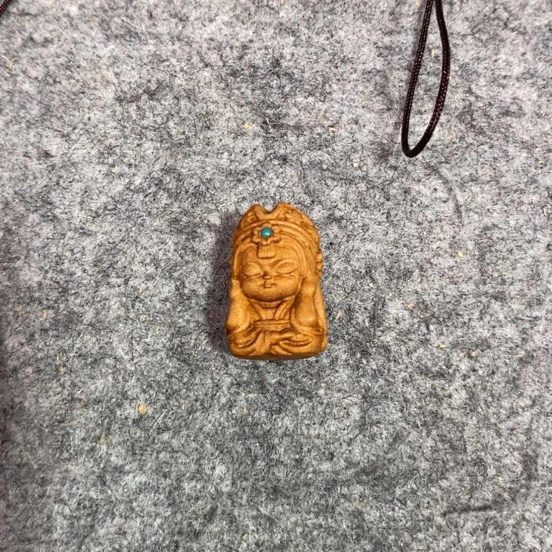 檀香木吊坠陶***姐扎吉拉姆印度老山檀香