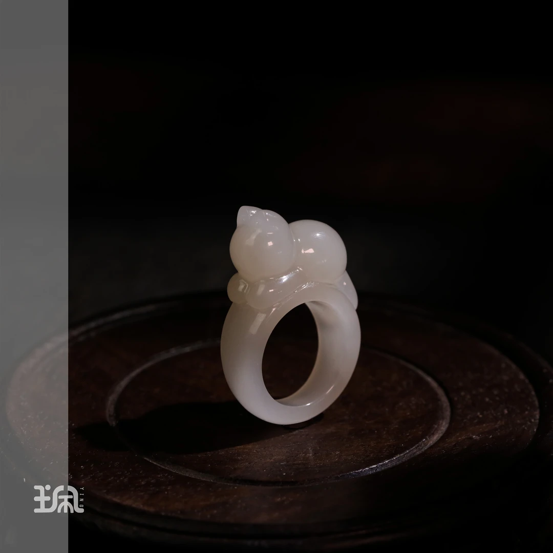 粉喵喵|和田玉*戒指*未镶嵌XYC25031920多样性发其一