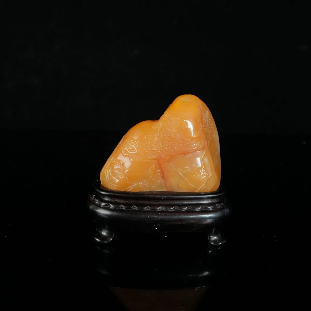 DY-B6991  寿山田黄石 松下雅聚 47*18*40mm43.66g