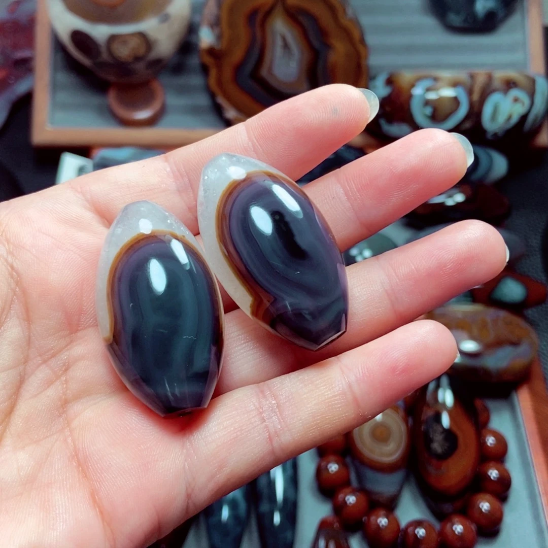 未镶嵌玛瑙/玉髓珠宝奇石