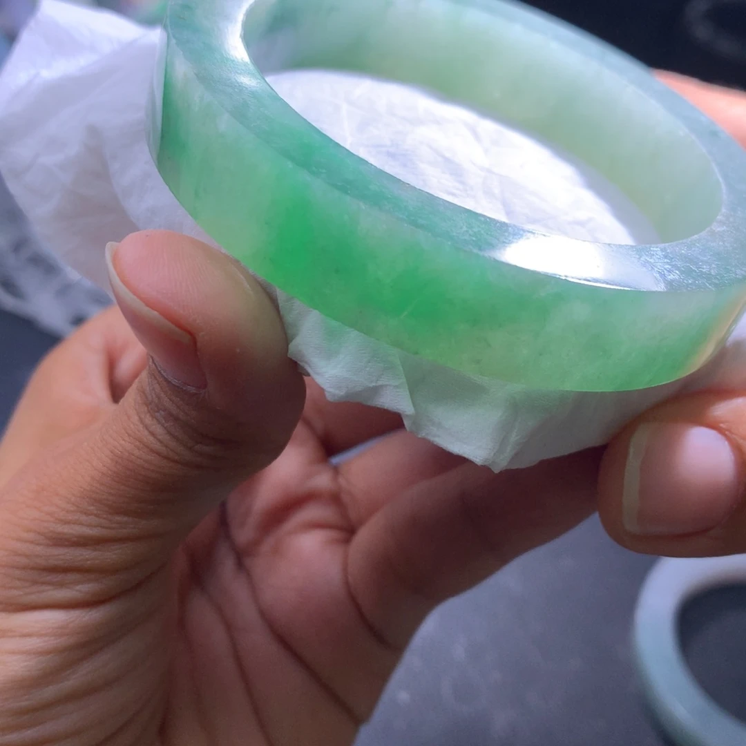 定制翡翠翡翠手镯未镶嵌