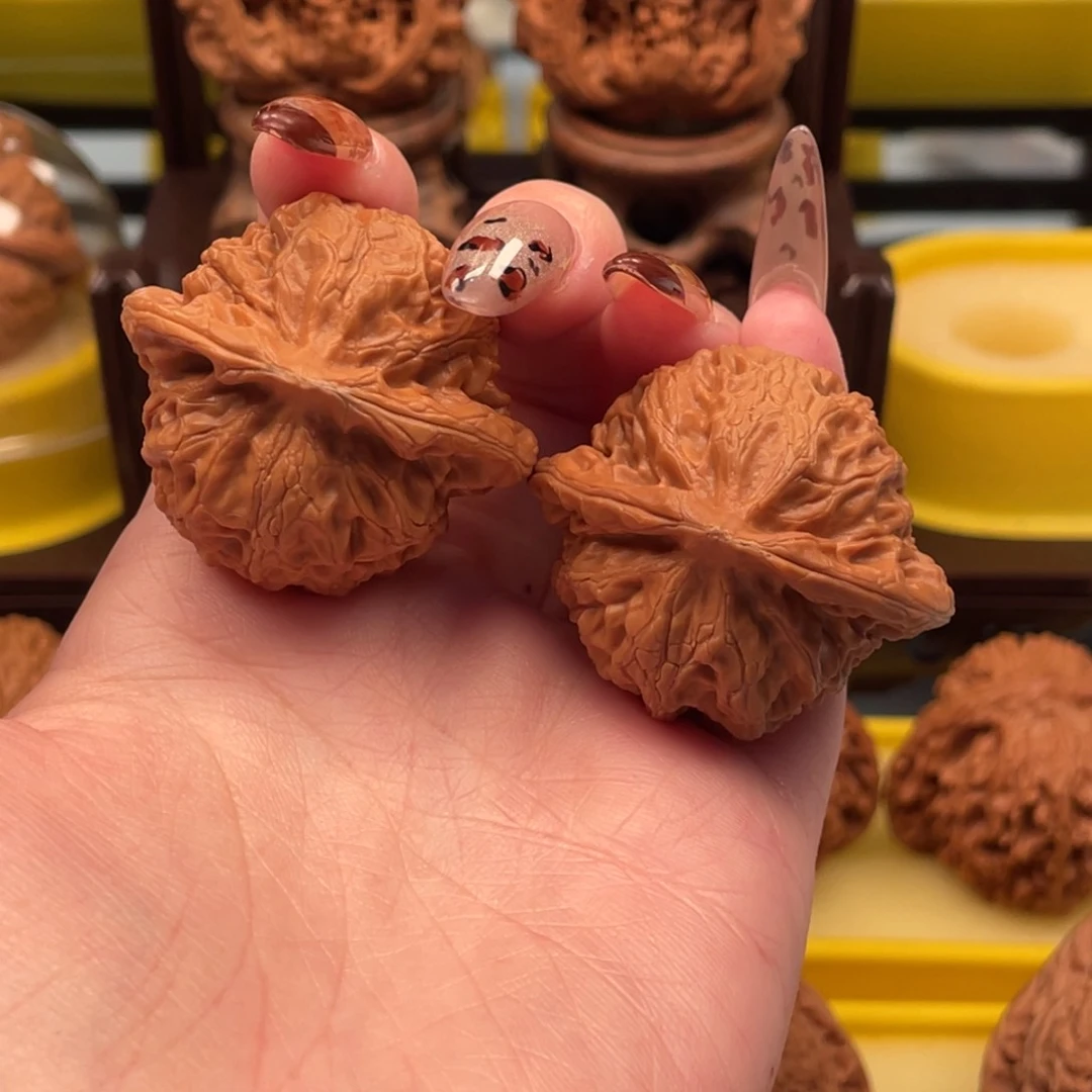 吊坠文玩核桃总****遇宫灯