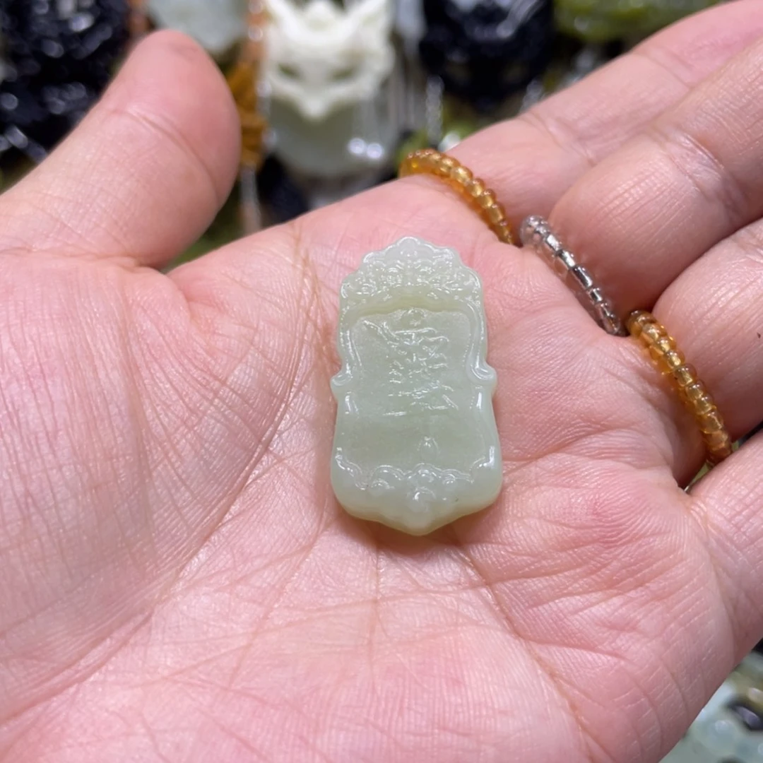 【闪购商品】岫玉颈饰未镶嵌47吊坠