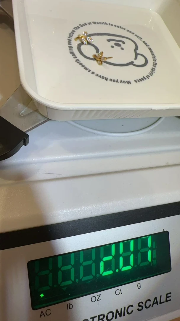 足金精品工艺耳饰