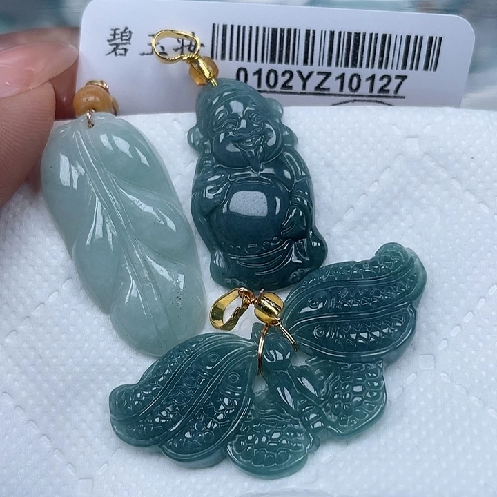 吊坠(不含链)未镶嵌翡翠